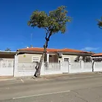 Agradable Casa independiente con piscina