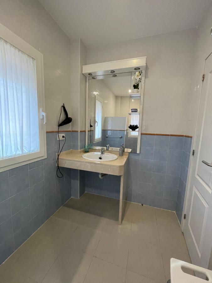 Agradable Casa Independiente Con Piscina *